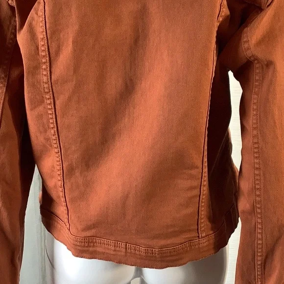 Kensie Vintage Luxe Pumpkin Rust Distressed Stretch Denim Jean Jacket Sz L - Picture 8 of 11